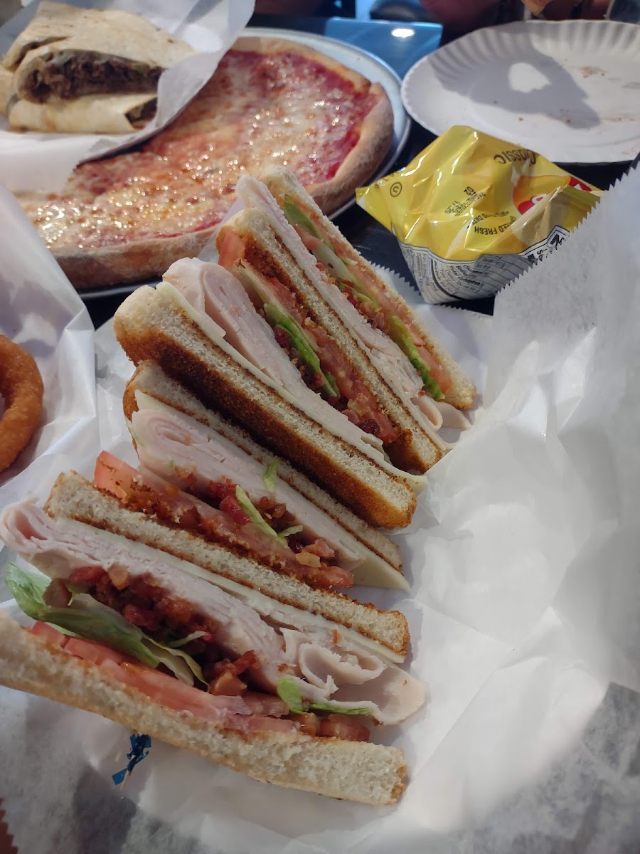 Chelsea Pizza Ocean City-8